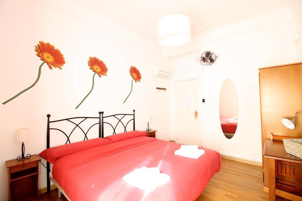 Kasa Katia Guest House Valencia Exteriör bild