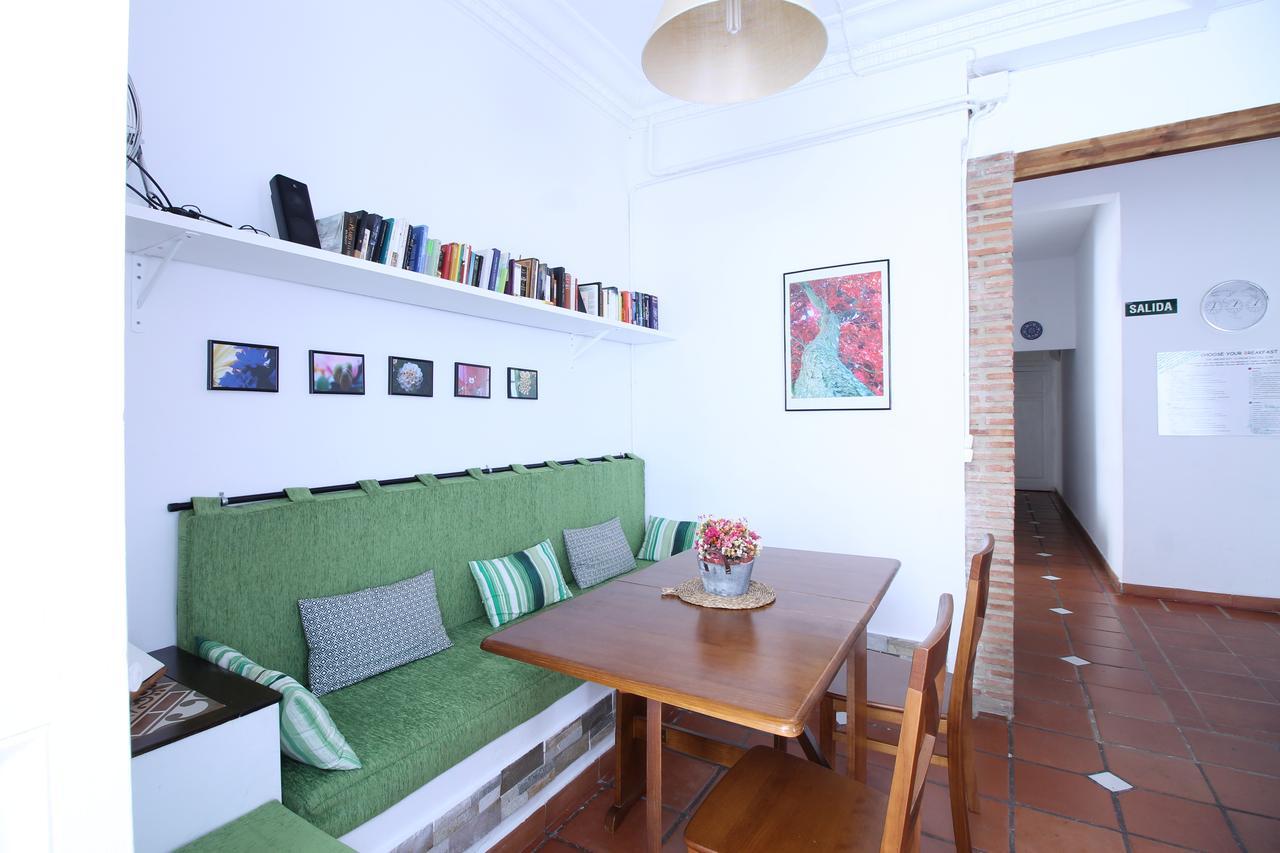 Kasa Katia Guest House Valencia Exteriör bild