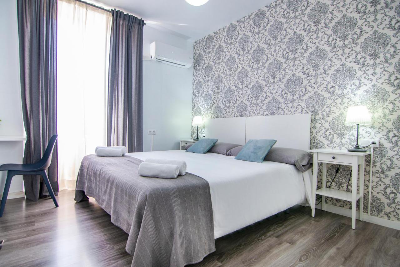 Kasa Katia Guest House Valencia Exteriör bild